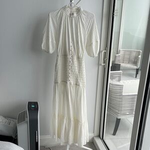 Chic Ivory Long Sleeve Maxi Dress
